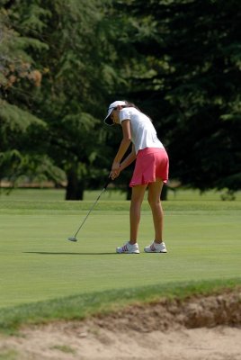 Virgie Valaquez 88 birdie attempt on 10