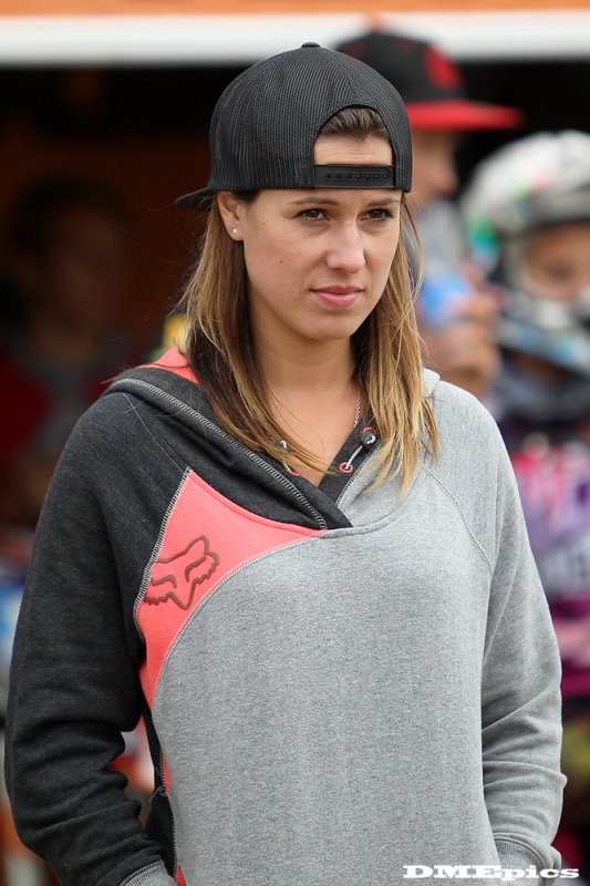 c7359.jpg