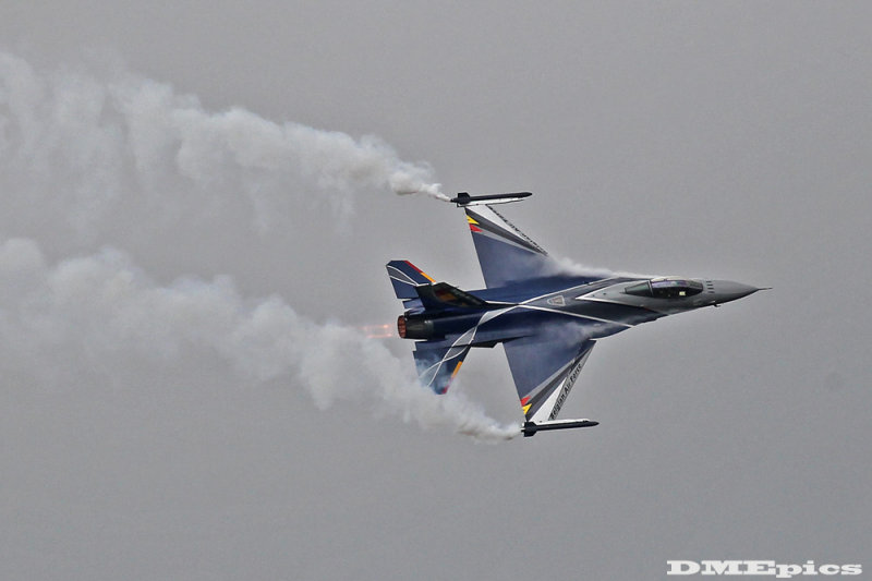 c2305.jpg