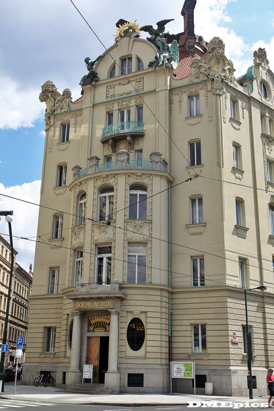 k6876.jpg