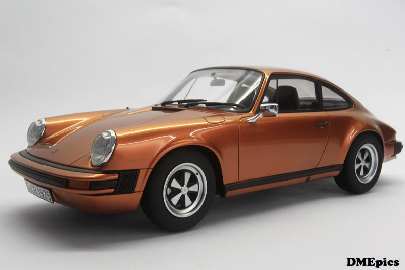 PORSCHE 911 Carrera 1974 (1).jpg