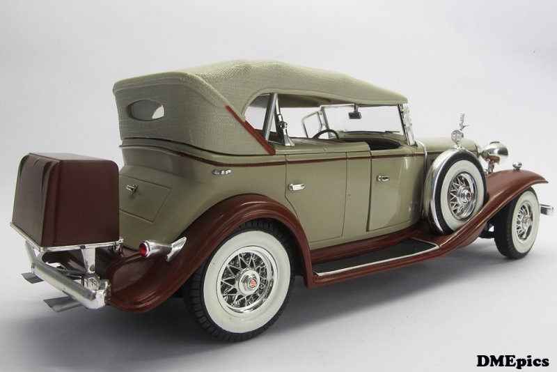 CADILLAC V16 Sport Roadster 1930 (2).jpg