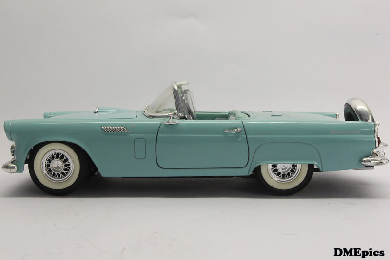 FORD Thunderbird Cabrio 1956 (3).jpg