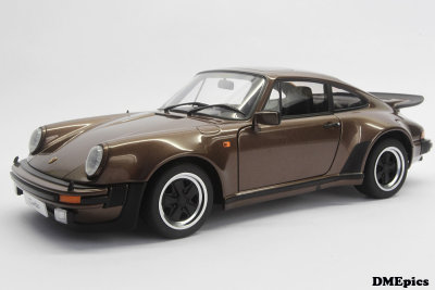 PORSCHE 911 Turbo 3.0 1976 (1).jpg