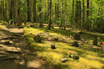 MOUNTAIN TRAIL CEMETERY