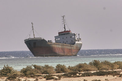 Btvrak vid RdahavskustenShip wrecks in the Red Sea Coast
