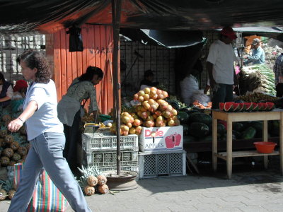 Bunter Sonntagsmarkt in Ibarra