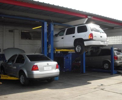 auto repair lift system.jpg