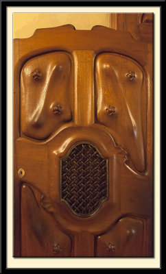 Door with Grille