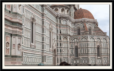 Duomo South Side (1966 Flood level was above head level)