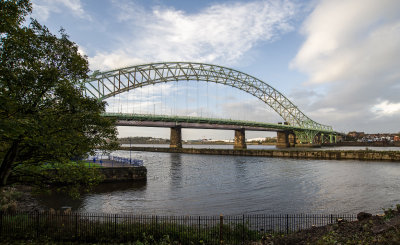 From Runcorn Promenade...