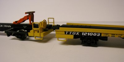 National Uni-Truck II / UIC truck comparison