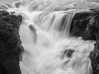 20130513_Sunwapta Falls_0105.jpg