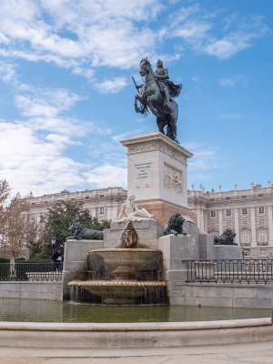 20151213_Plaza de Oriente_0124-HDR.jpg