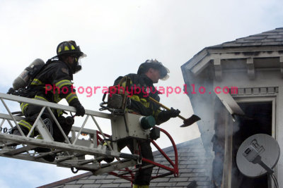 LFD 2nd Alarm 77Merriam Ave B 056.jpg