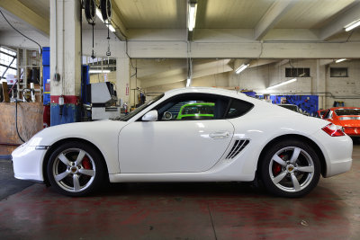 '06 Cayman S Oil Change