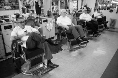 Palo Alto Barbers waiting for business