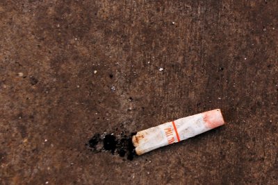 Pall Mall Butt with Lip Stick