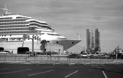 Ship_X700001.jpg