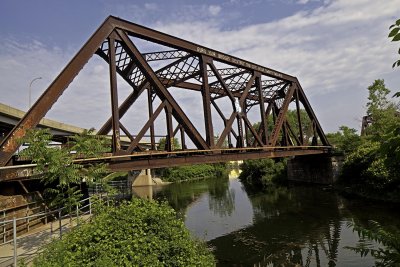 Bridge near Niagara Street