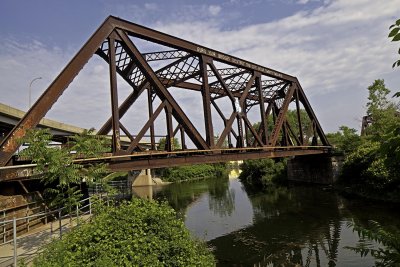 Bridge near Niagara Street