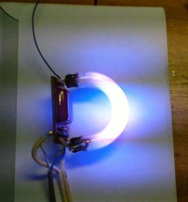 Toy nightlight dissection and waveform