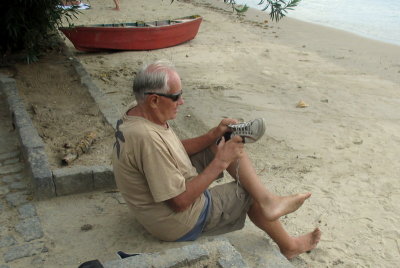 SIGI D. NA PRAIA EM BZIOS - RJ IMG_1543.JPG