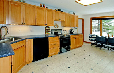 kitchen 980.jpg