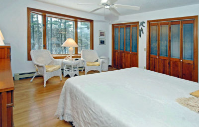 master bedroom 098.jpg