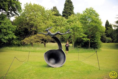 Leaping Hare on Curly Bell by Barry Flanagan. Sat 29.