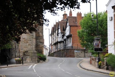 Warwick street scene. Tue 10.