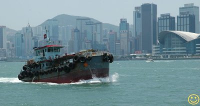 Hong Kong tug boat Thu 25