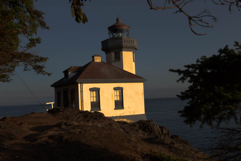 Lime Kiln Lighthouse (1 of 1).jpg