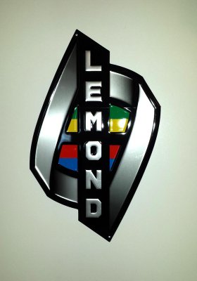 Lemond Sign.jpg