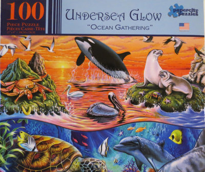 Papercity Puzzles : 100 piece : Undersea Glow, Ocean Gathering