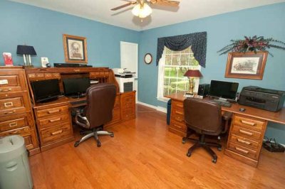 office 086.jpg