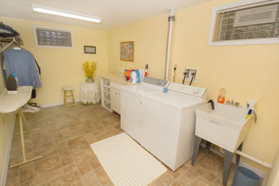 laundry 552.jpg