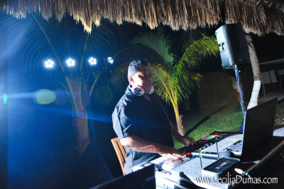 Professional DJ - Photo by Cecilia Dumas