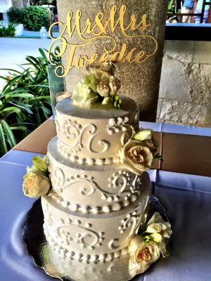 Wedding Cake by SunHorse Weddings