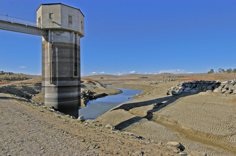 Pejar Dam near Goulburn  in the big dry.