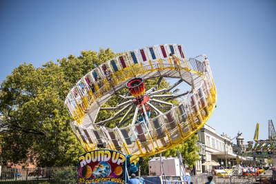 FUN AT A GOULBUJRN STREET CARNIVAL No.3