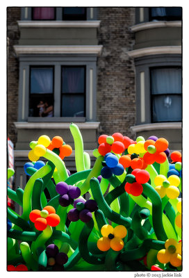 Pride Ballon Magic, balloon flowers.jpg