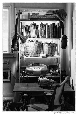 Canon5DII_03_office.jpg