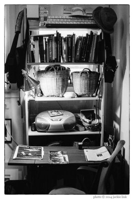 NikonF2_01_office.jpg