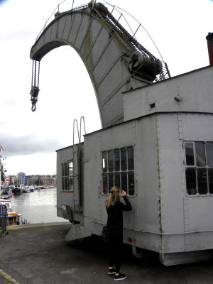 World's Oldest Working Steam Crane // Bristol