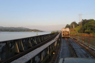One-way railroad bridge