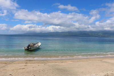 Beach break between dives