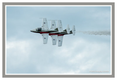 Canadair CT-114 Tutors of 431 Air Demonstration Squadron: The Snowbirds: Tight Formation
