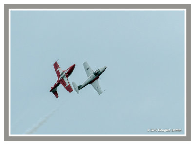 Canadair CT-114 Tutors of 431 Air Demonstration Squadron: The Snowbirds: Inverted Roll