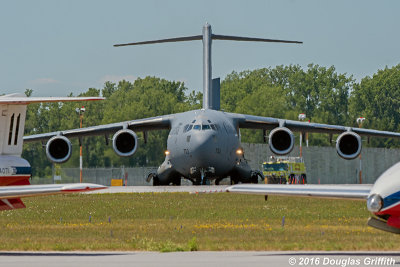 Framed: Boeing CC177 (C-17) Globemaster III framed by Two Spare Snowbird Tutor Aircraft